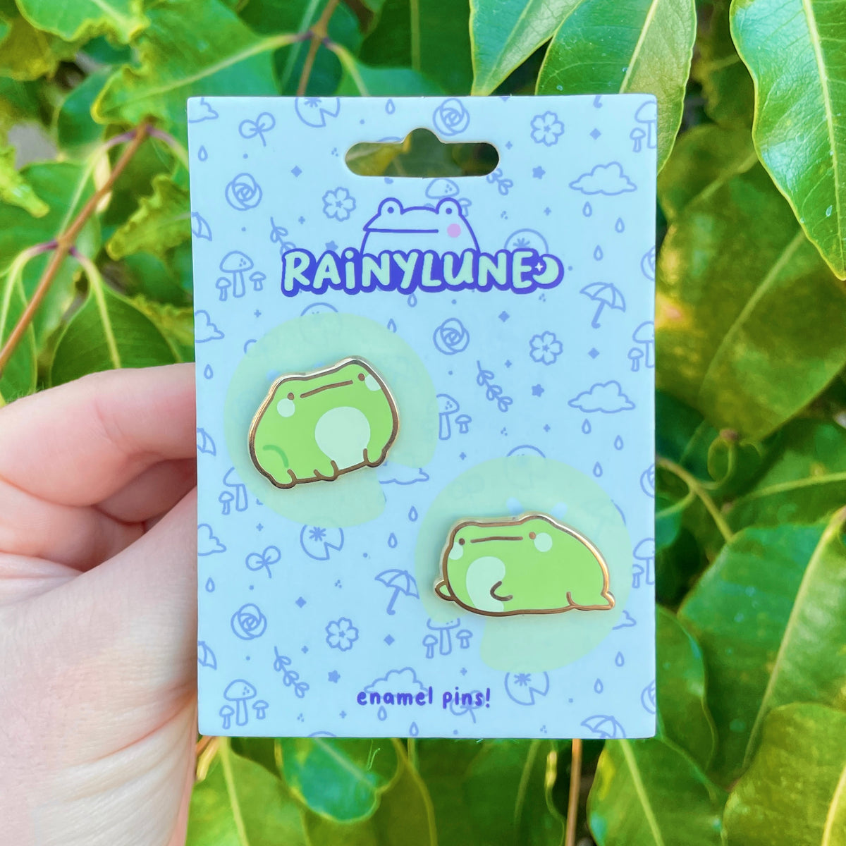 Tea Cup Sprout the Frog Pin – rainylune